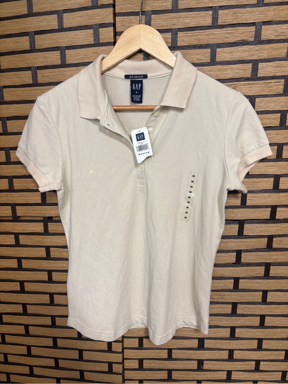 Gap tan polo size medium